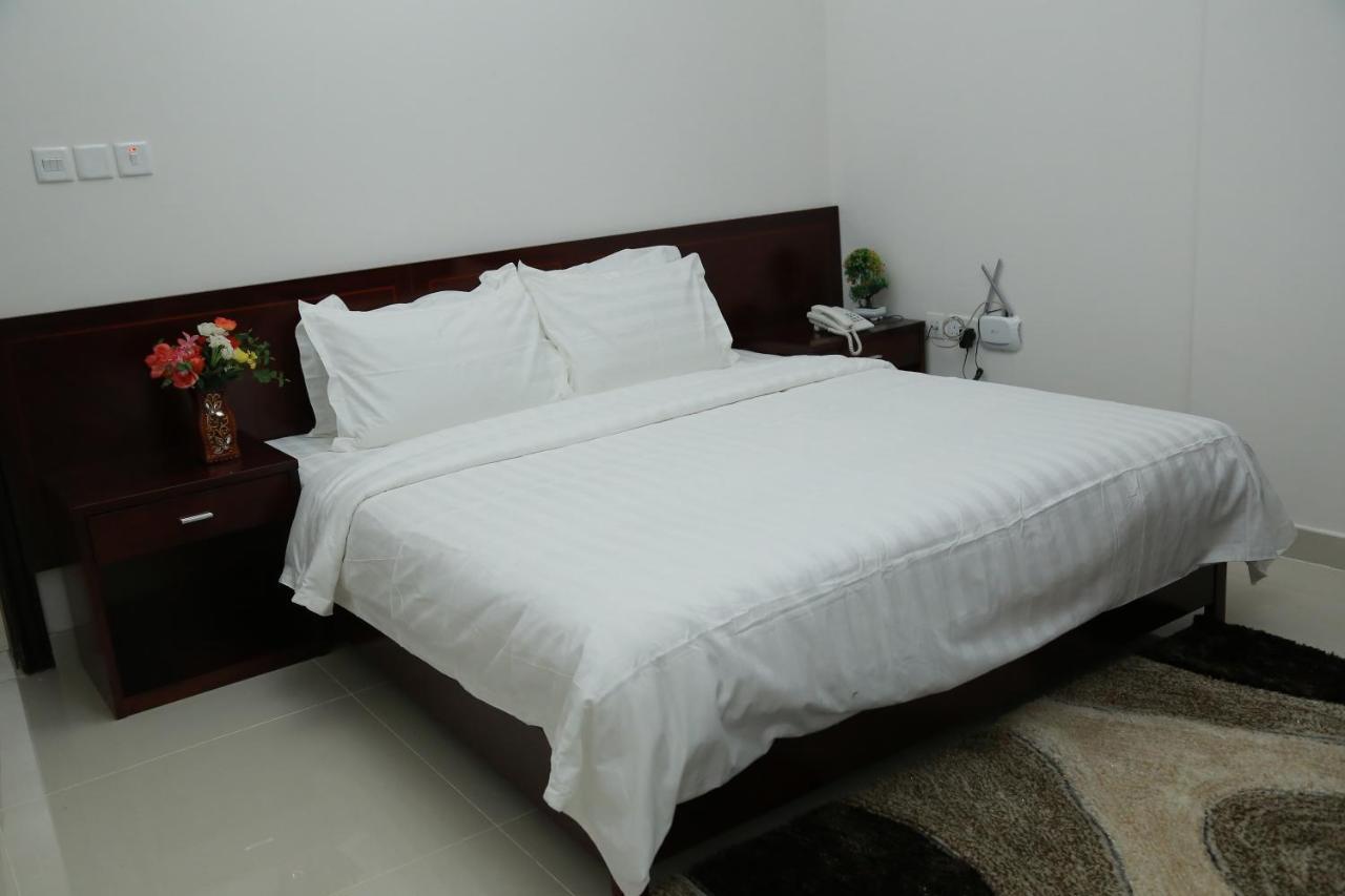 Motel Al Basateen *